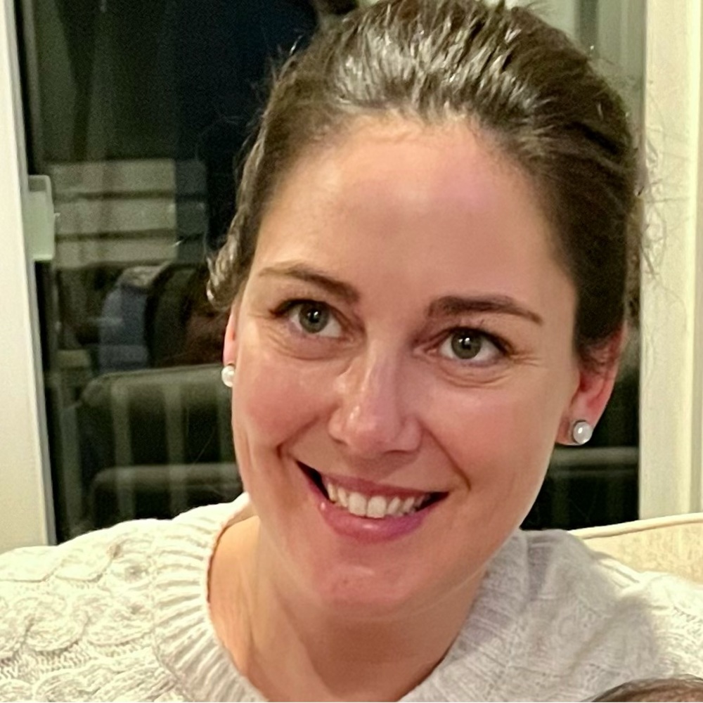 Hi, I’m Courtney. Come shop my closet (and my kids)!